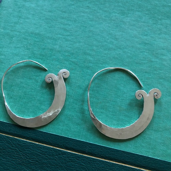 Hoop earrings - Picture 4 of 7